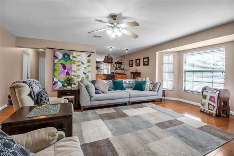 House in Sarasota, Florida 3 bedrooms, 280.75 sq.m. № 1876756 - photo 12