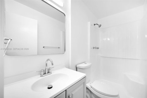 Villa ou maison à louer à North Lauderdale, Floride: 3 chambres, 123.37 m2 № 2168181 - photo 29