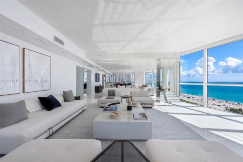 Condo in Miami Beach, Florida, 4 bedrooms  № 2076119 - photo 13