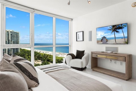 Condo in Miami Beach, Florida, 4 bedrooms  № 2076119 - photo 24