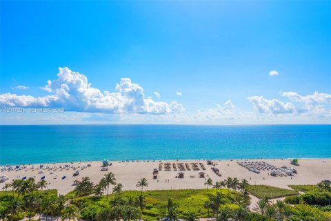 Condo in Miami Beach, Florida, 4 bedrooms  № 2076119 - photo 5