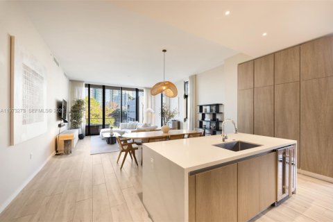 Купить кондоминиум в Майами, Флорида 3 спальни, 164.81м2, № 2034041 - фото 2