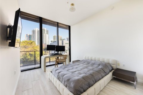 Купить кондоминиум в Майами, Флорида 3 спальни, 164.81м2, № 2034041 - фото 15