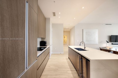 Купить кондоминиум в Майами, Флорида 3 спальни, 164.81м2, № 2034041 - фото 16