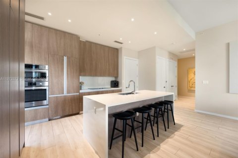 Купить кондоминиум в Майами, Флорида 3 спальни, 164.81м2, № 2034041 - фото 3