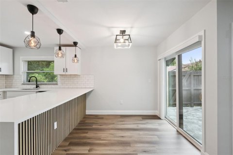 Touwnhouse à louer à Kissimmee, Floride: 2 chambres, 96.43 m2 № 2289730 - photo 8
