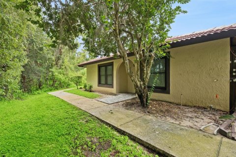 Touwnhouse à louer à Kissimmee, Floride: 2 chambres, 96.43 m2 № 2289730 - photo 2