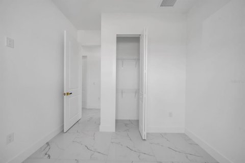 Villa ou maison à vendre à Lehigh Acres, Floride: 3 chambres, 98.2 m2 № 2202148 - photo 20