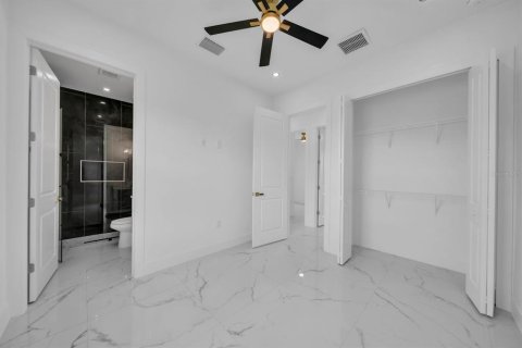 Villa ou maison à vendre à Lehigh Acres, Floride: 3 chambres, 98.2 m2 № 2202148 - photo 24