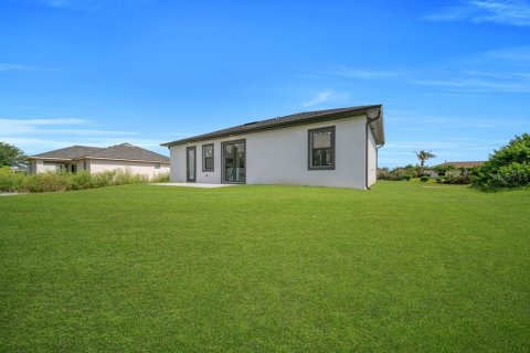Villa ou maison à vendre à Lehigh Acres, Floride: 3 chambres, 98.2 m2 № 2202148 - photo 30