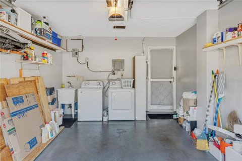 Condo in Pinellas Park, Florida, 1 bedroom  № 1735414 - photo 18