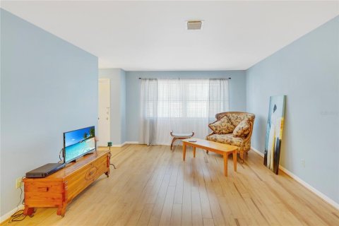 Condo in Pinellas Park, Florida, 1 bedroom  № 1735414 - photo 7