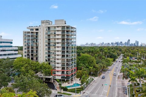 Villa ou maison à louer à Miami, Floride: 2 chambres, 167.69 m2 № 2073710 - photo 18