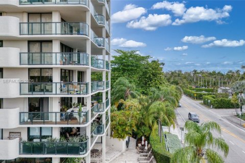 Villa ou maison à louer à Miami, Floride: 2 chambres, 167.69 m2 № 2073710 - photo 20