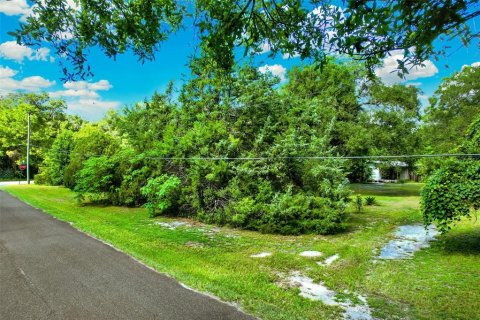 House in Ocala, Florida 2 bedrooms, 76.18 sq.m. № 1851107 - photo 6