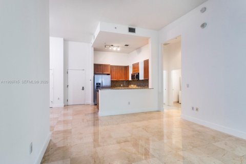 Condo in Miami, Florida, 1 bedroom  № 2028849 - photo 17