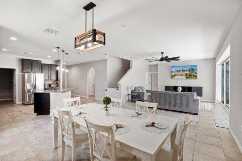 Casa en alquiler en Bradenton, Florida, 5 dormitorios, 347.92 m2 № 1917417 - foto 8