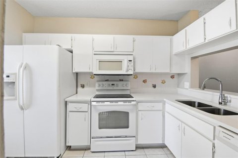 Купить таунхаус в Тампа, Флорида 4 комнаты, 110м2, № 2395783 - фото 22
