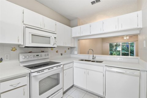 Купить таунхаус в Тампа, Флорида 4 комнаты, 110м2, № 2395783 - фото 25