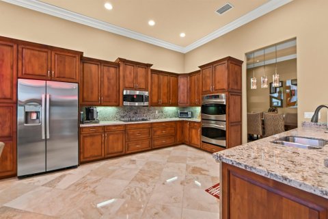 House in Boynton Beach, Florida 4 bedrooms, 263.66 sq.m. № 2188565 - photo 18