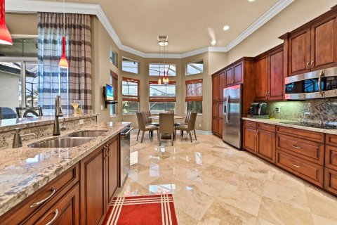 House in Boynton Beach, Florida 4 bedrooms, 263.66 sq.m. № 2188565 - photo 16