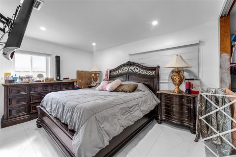 Купить виллу или дом в Майами, Флорида 2 спальни, 89.74м2, № 2068256 - фото 13