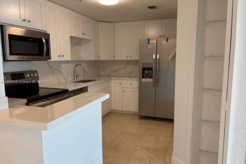 Condominio en venta en Miami, Florida, 2 dormitorios, 94.57 m2 № 1956133 - foto 4