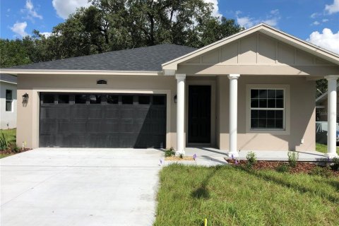 Villa ou maison à louer à Lakeland, Floride: 3 chambres, 144.46 m2 № 1849683 - photo 1