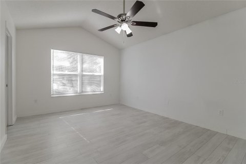 Casa en alquiler en Port Orange, Florida, 3 dormitorios, 150.41 m2 № 1769900 - foto 9