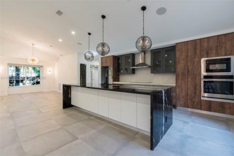 Casa en venta en Jupiter, Florida, 3 dormitorios, 218.6 m2 № 1995249 - foto 23