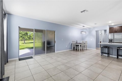 House in Weeki Wachee, Florida 4 bedrooms, 228.08 sq.m. № 2297248 - photo 20