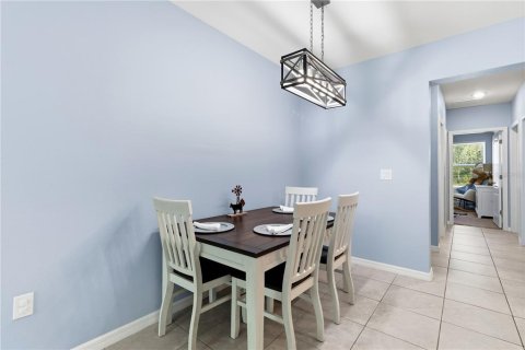 House in Weeki Wachee, Florida 4 bedrooms, 228.08 sq.m. № 2297248 - photo 21