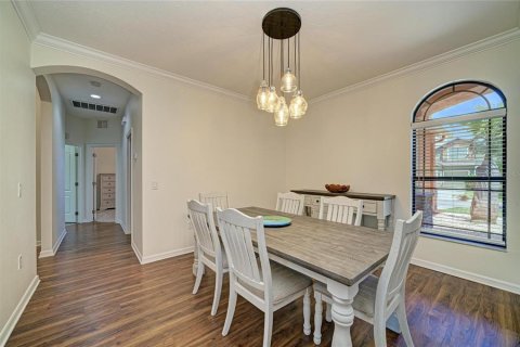 Купить виллу или дом в Аполло-Бич, Флорида 8 комнат, 227.61м2, № 2221565 - фото 8