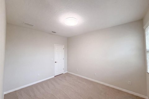 Touwnhouse à vendre à Wesley Chapel, Floride: 3 chambres, 162.39 m2 № 2314350 - photo 12