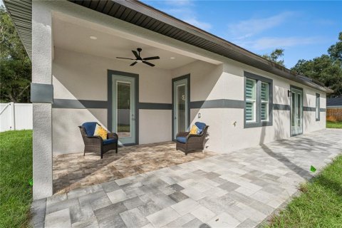 Villa ou maison à vendre à Apopka, Floride: 4 chambres, 185.25 m2 № 2425685 - photo 5