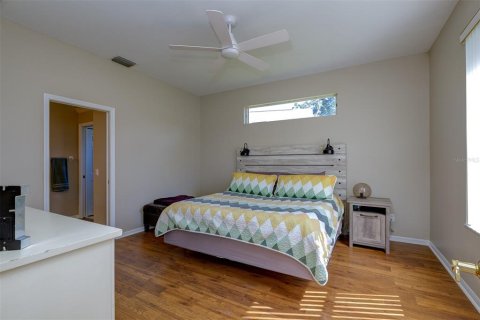 Villa ou maison à vendre à Sarasota, Floride: 3 chambres, 121.14 m2 № 2425880 - photo 27