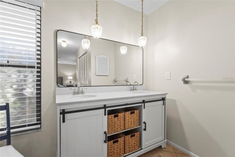 House in Sarasota, Florida 2 bedrooms, 131.55 sq.m. № 1787922 - photo 6