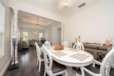 Villa ou maison à vendre à Windermere, Floride: 4 chambres, 214.7 m2 № 2432647 - photo 3