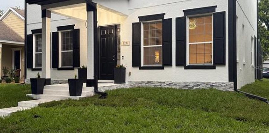 Villa ou maison à Windermere, Floride 4 chambres, 214.7 m2 № 2432647