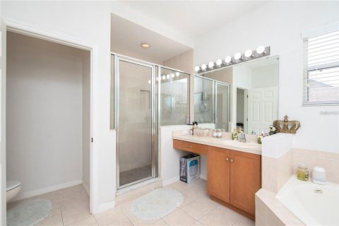Villa ou maison à vendre à Windermere, Floride: 4 chambres, 214.7 m2 № 2432647 - photo 11