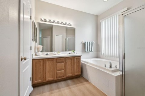 House in Trinity, Florida 4 bedrooms, 200.02 sq.m. № 1831169 - photo 28