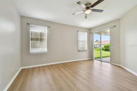 House in Trinity, Florida 4 bedrooms, 200.02 sq.m. № 1831169 - photo 22