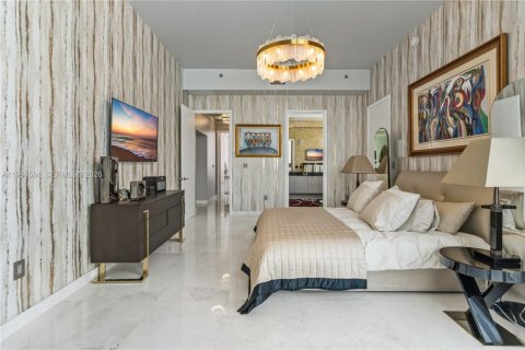 Condominio en venta en Sunny Isles Beach, Florida, 3 dormitorios, 237.64 m2 № 2255893 - foto 22