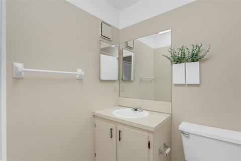 Condo in Orlando, Florida, 1 bedroom № 2101267 - photo 11