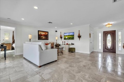 Villa ou maison à vendre à Punta Gorda, Floride: 2 chambres, 162.39 m2 № 2101761 - photo 6