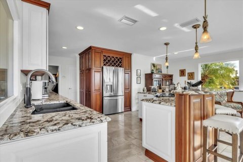 Villa ou maison à vendre à Punta Gorda, Floride: 2 chambres, 162.39 m2 № 2101761 - photo 10