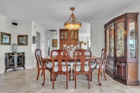 Villa ou maison à vendre à Punta Gorda, Floride: 2 chambres, 162.39 m2 № 2101761 - photo 7