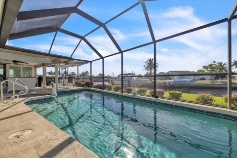 Villa ou maison à vendre à Punta Gorda, Floride: 2 chambres, 162.39 m2 № 2101761 - photo 29