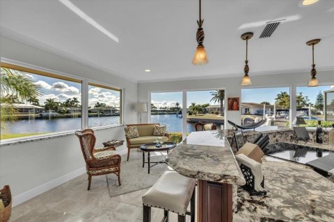 Villa ou maison à vendre à Punta Gorda, Floride: 2 chambres, 162.39 m2 № 2101761 - photo 14