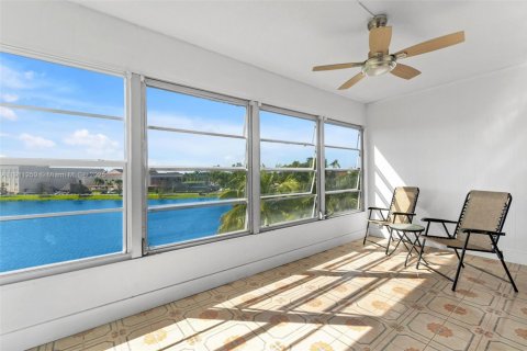 Condo in Boca Raton, Florida, 2 bedrooms  № 1968669 - photo 19